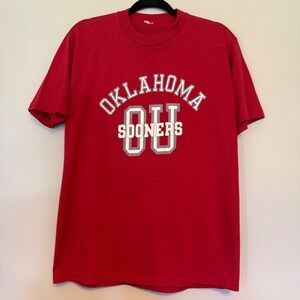 Vintage Oklahoma Sooners Red Graphic TShirt College Football Fan Apparel Size XL